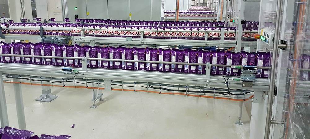 Link chain conveyor system in sugar production - reference project modular automation