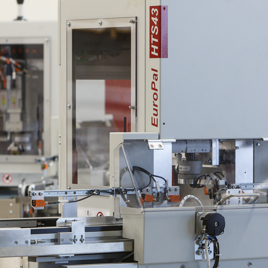 Tray stacker: stacking/unstacking trays | modular automation