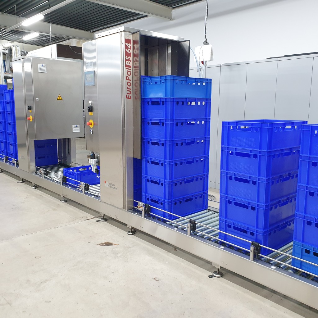 Container stackers & container stacking systems | modular automation