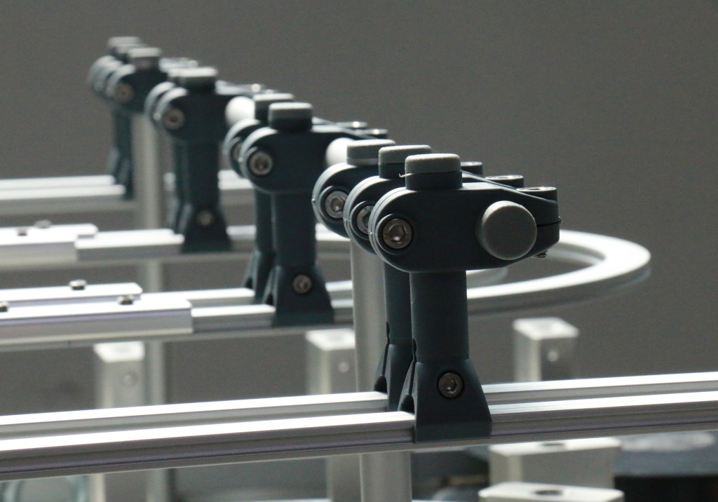 Virtual Side Rails Side rails for plastic chain conveyors | modular automation