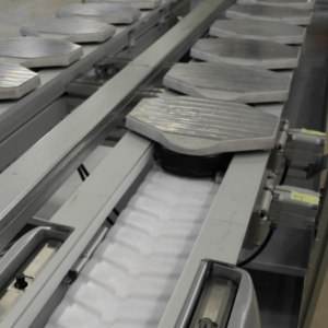 Pallet/workpiece carrier conveyor system - modular automation