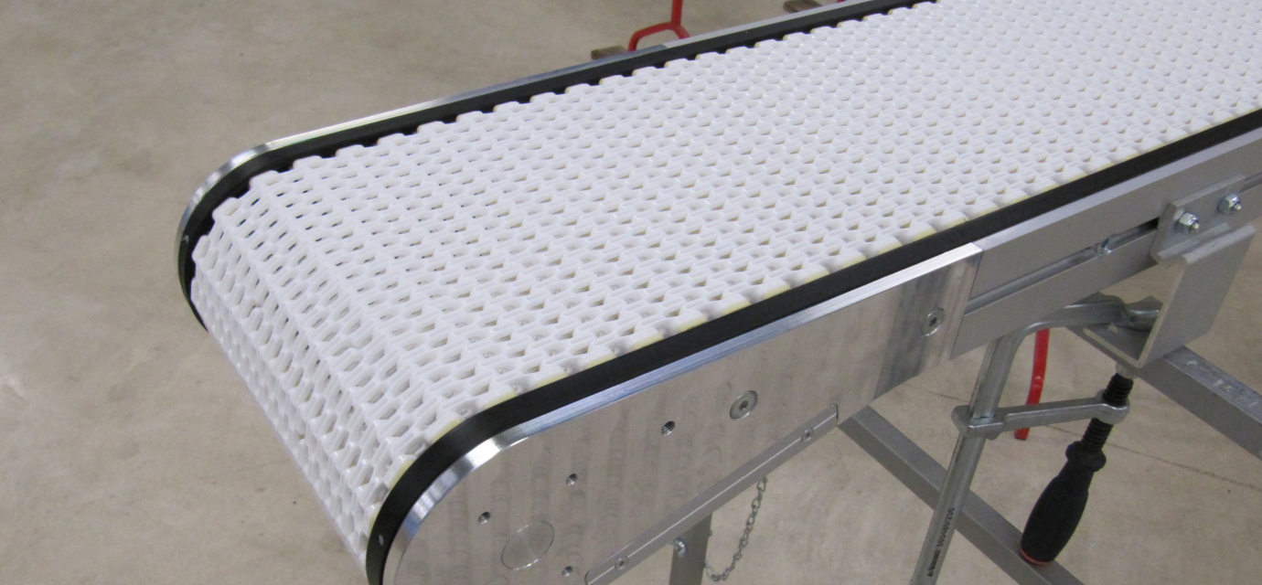 Modular belts/mat chain conveyors